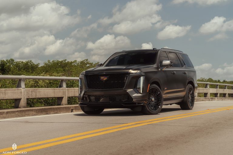Cadillac Escalade V on the ADM Forged Signature Series SS112 forged monoblock in the Gloss Black finish with customer floating cap application.