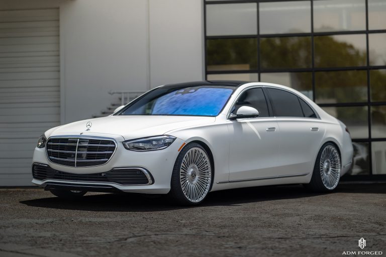 Mercedes-Benz S580 on the ADM Forged SS101 forged monoblock in the Brushed Polished finish from the Signature Series.