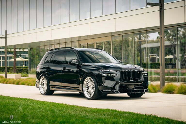 BMW X7 M60i on the ADM Forged RT305 Retro Series with Brushed center and Chrome Lip.